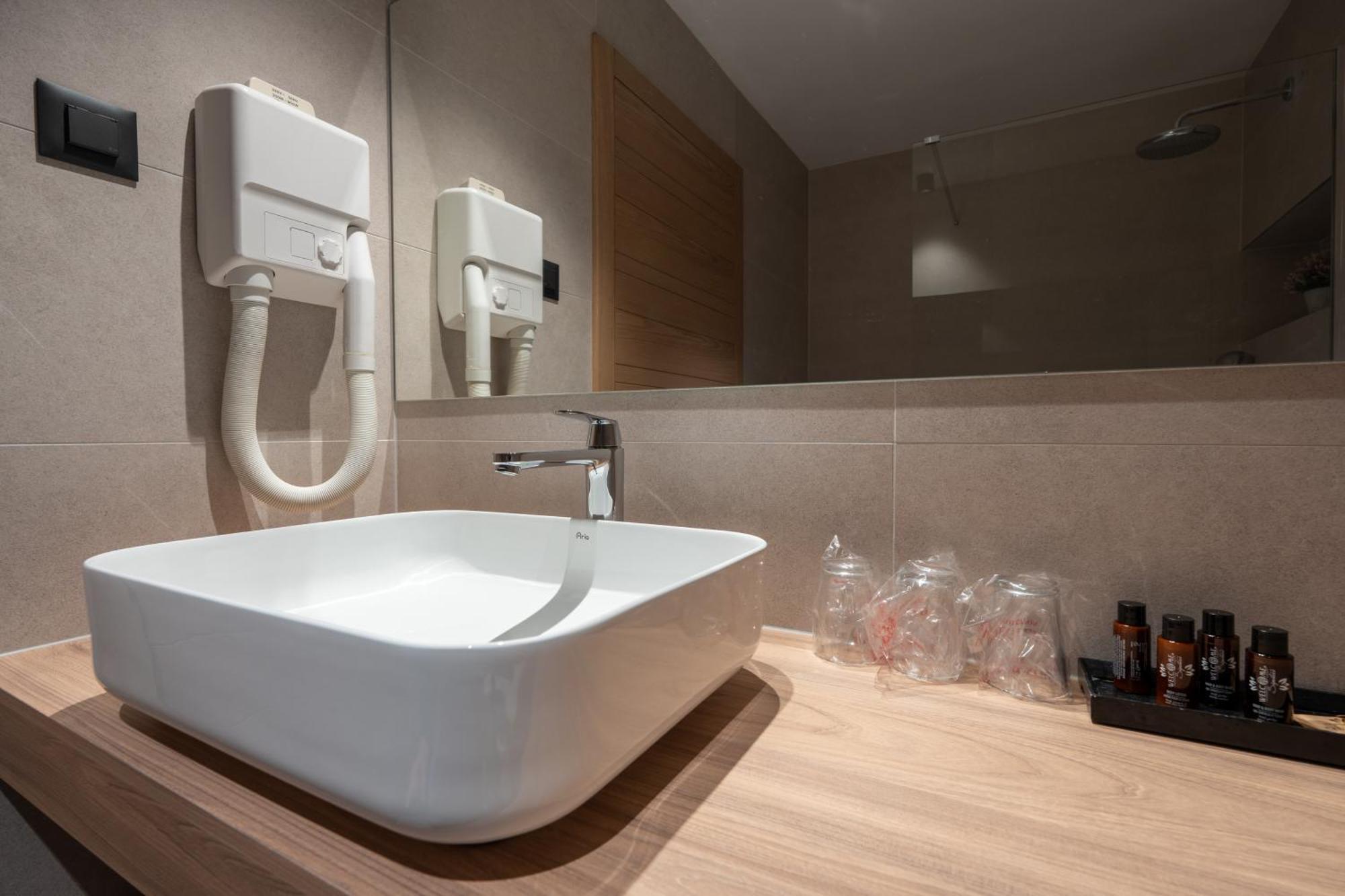 Hotel Porat Неум Экстерьер фото